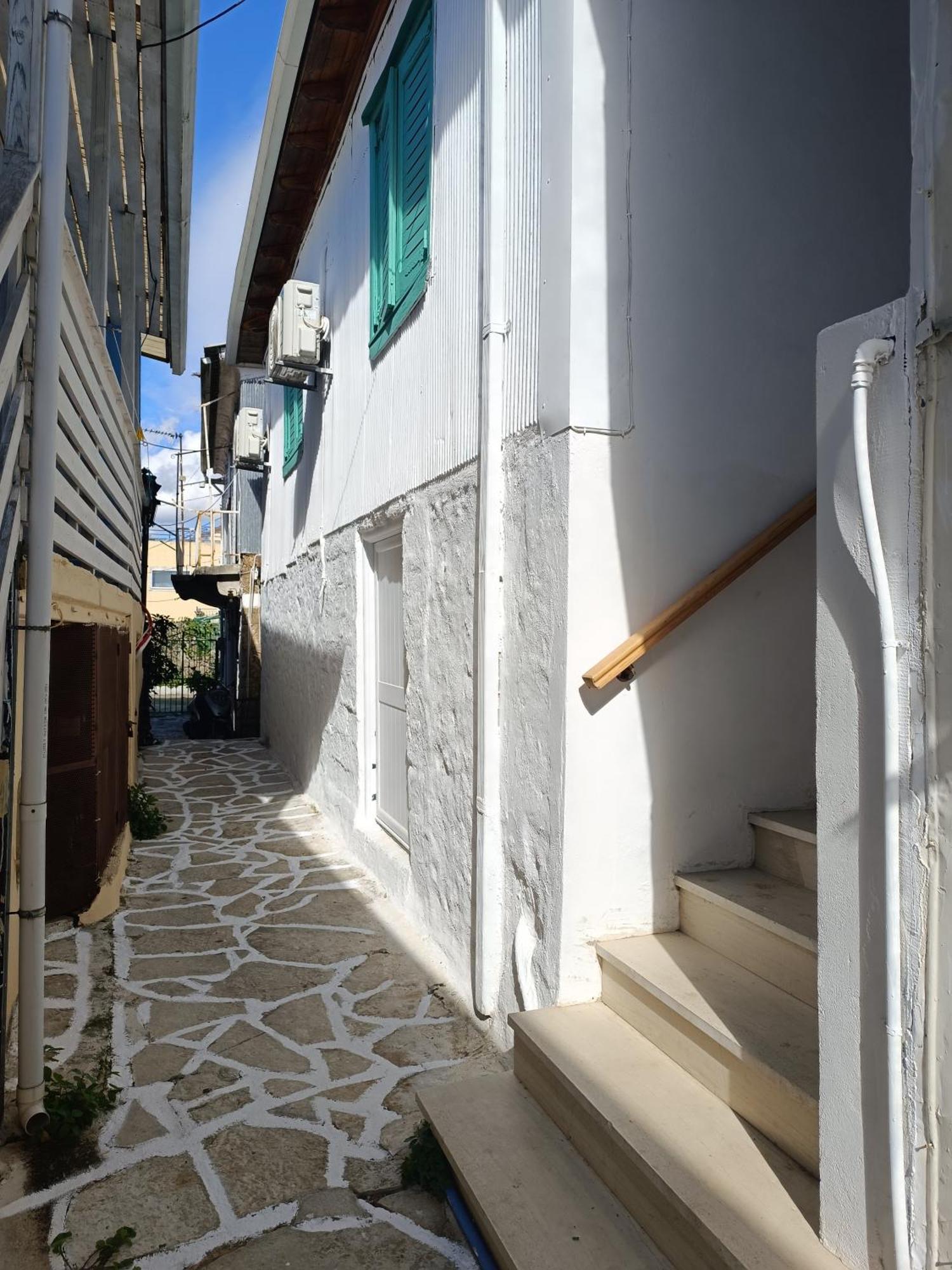 Politis' Wooden House Apartment Vasiliki  Exterior photo